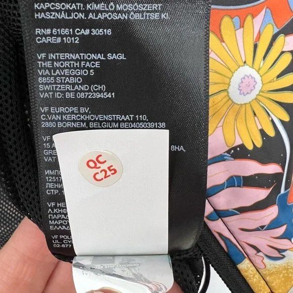 The North Face Hydrenaline 2000 Windwall Jacket Black Multicolored Print NWT - Picture 12 of 17